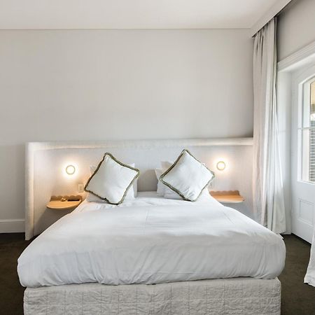 The Stirling Hotel エクステリア 写真
